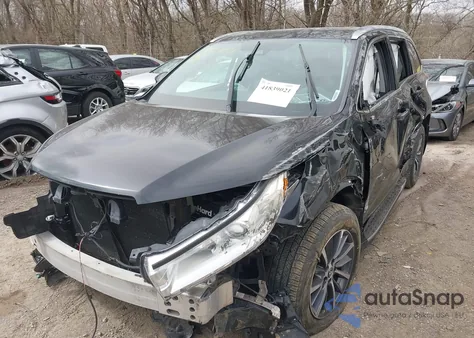 2017 Toyota Highlander Xle z USA, uszkodzony, nr VIN 5TDJZRFH7HS452371